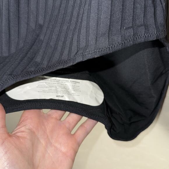 Aerie Wide Rib Cut Out Ring One Piece Swimsuit size medium NWT. - Picture 5 of 9